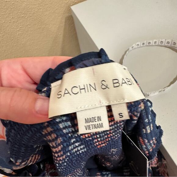 NWT Sachin & Babi Blue Floral Square Neck Smocked Long Sleeve Mini Dress Small - Picture 11 of 11